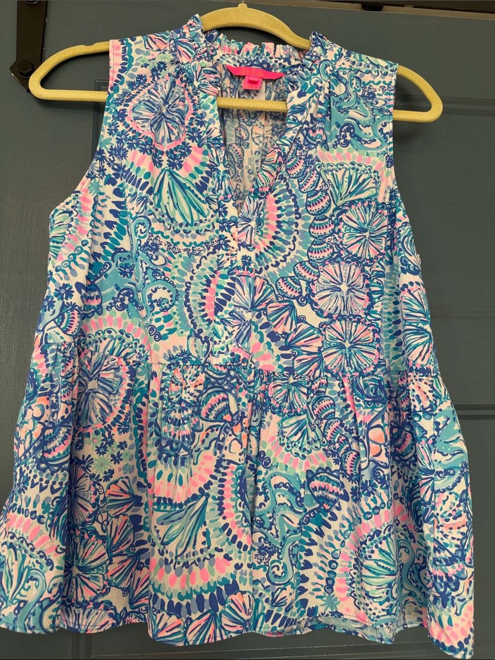 Lilly Pulitzer Aqua Blue Pink Paisley Print Sleeveless Ruffle Peplum Top